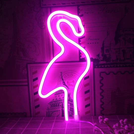 Flamingo Neon Duvar Dekoru