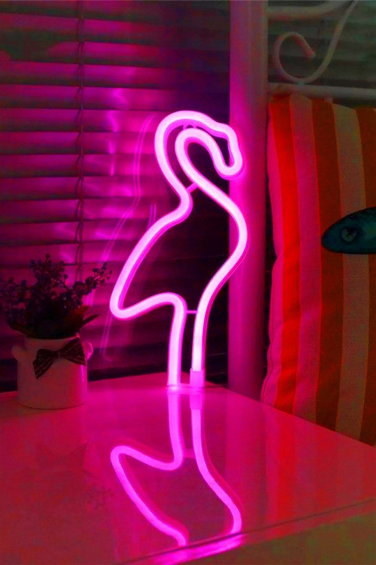 Flamingo Neon Duvar Dekoru