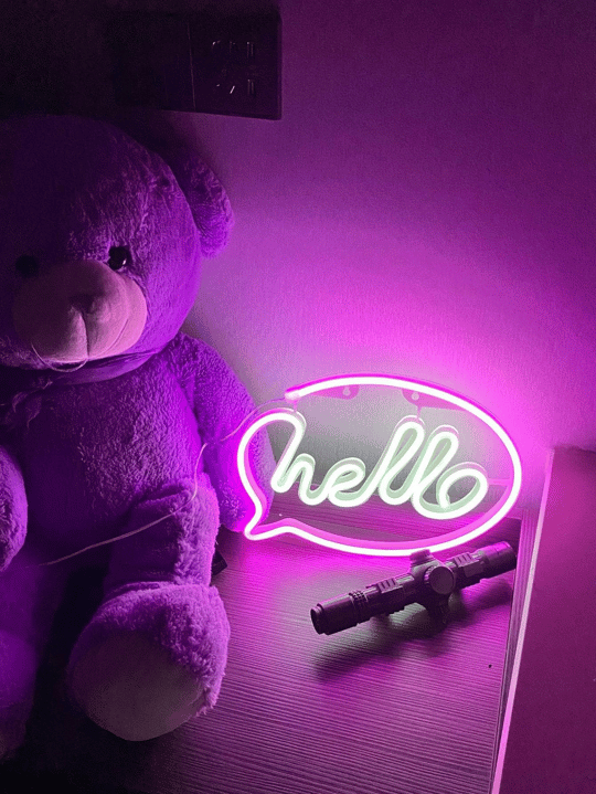 Hello Neon Duvar Dekoru