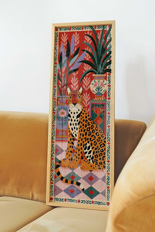 Leopar Folk Sanat Tablosu Kırmızı – Etnik Maksimalist Dikey Sanat Posteri – Ahşap Çerçeveli
