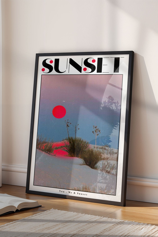 Retro Sunset Manzara Tablosu - Siyah Çerçeveli Sürreal Poster