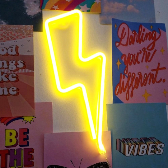 Şimşek Neon Duvar Dekoru