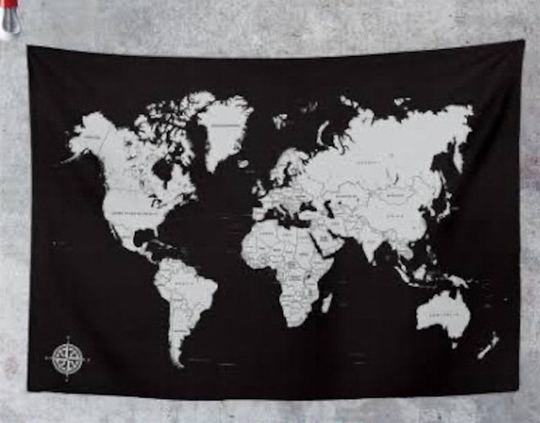 Siyah Dünya Haritası Duvar Halısı 70x90cm