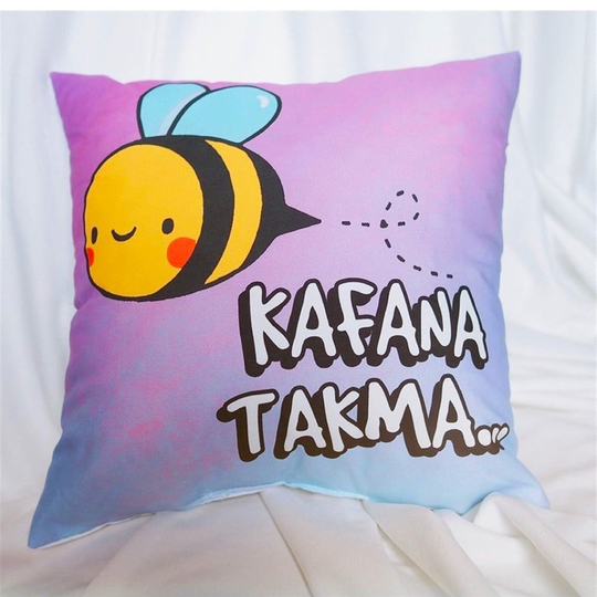 Takma Kafana Yastık