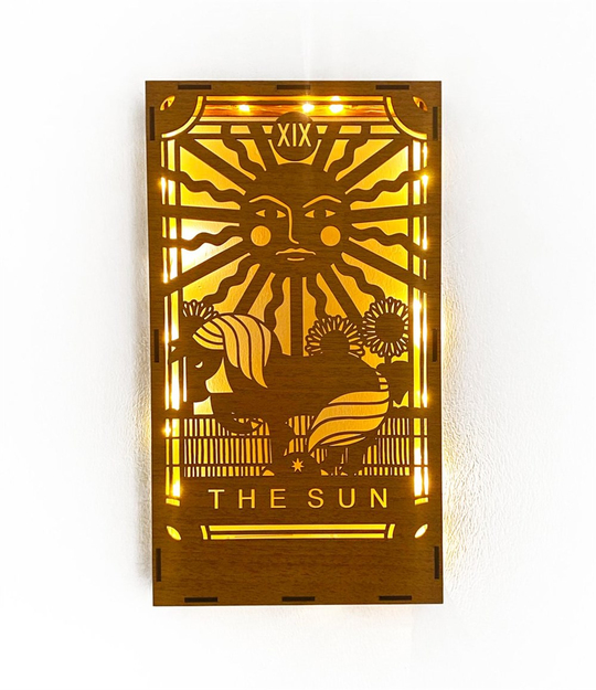 The Sun Ledli Ahşap Duvar Dekoru