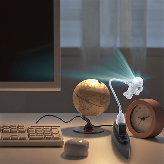 USB LED Astronot Lamba Astro Light