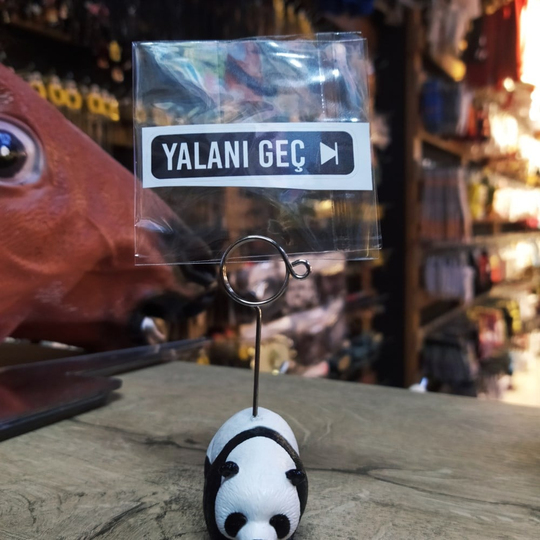 Yalanı Geç Sticker