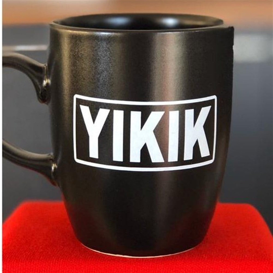Yıkık Siyah Kupa