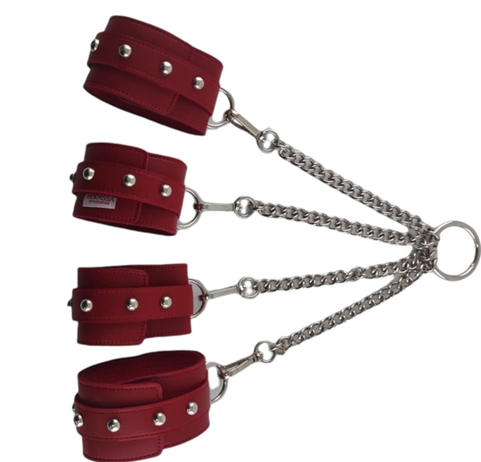 Fetish Seks AksesuarlarıLilituShopKırmızı Fetish Fantezi Seti - 4'lü Kelepçe Kırbaç Göz Bandı