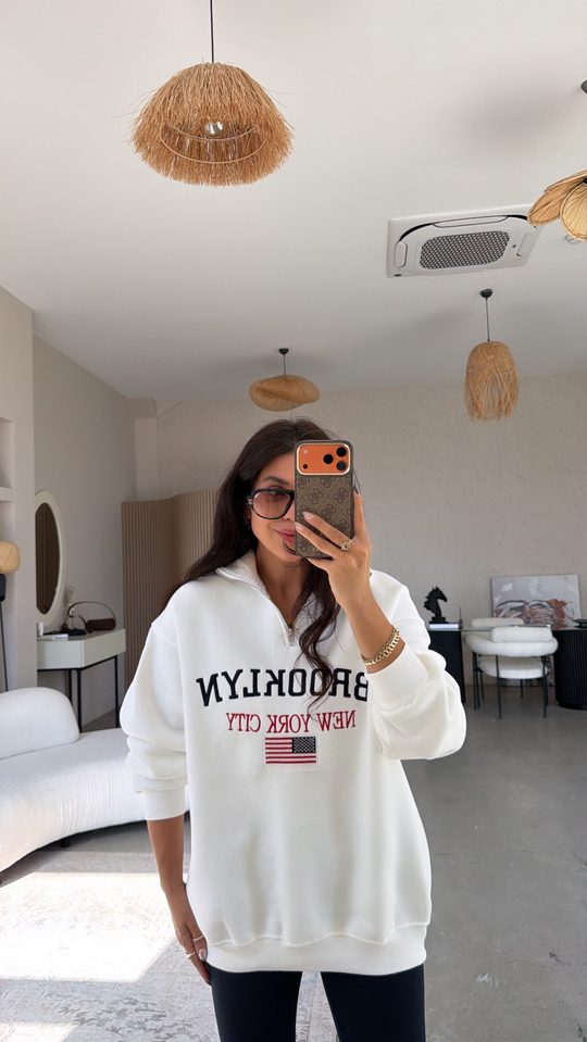 Beyaz Fermuarlı Bny Şardonlu Sweatshirt