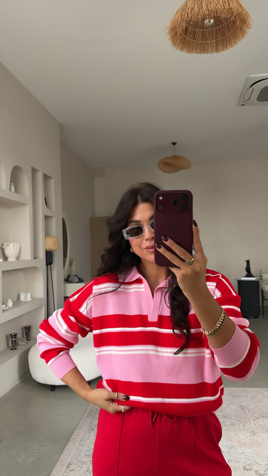 Kırmızı Pembe Çizgili Yakalı Triko