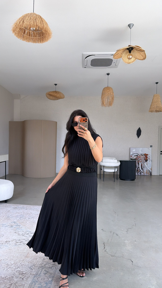Siyah Astarlı Pileli Maxi Premium Şans Elbise