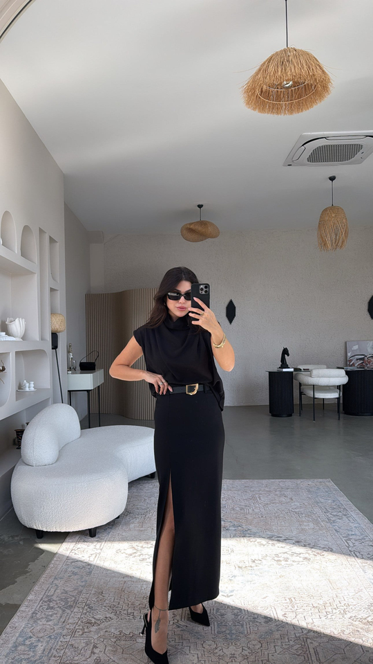 Siyah Maxi Yırtmaç Detaylı Cool Kemerli Premium Etek