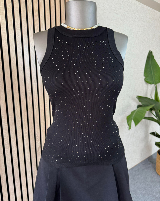 Siyah taşlı halter yaka body