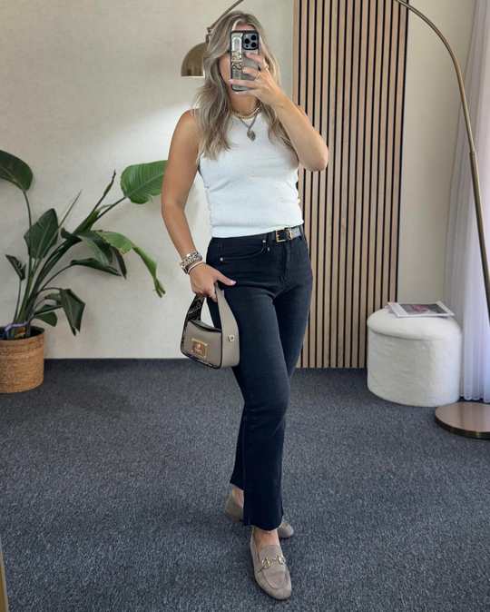 JEANSiyah Orjinal Marka Etiketli Yüksek bel Vücudu toparlayan full likralı Boyfit jean Pantolon