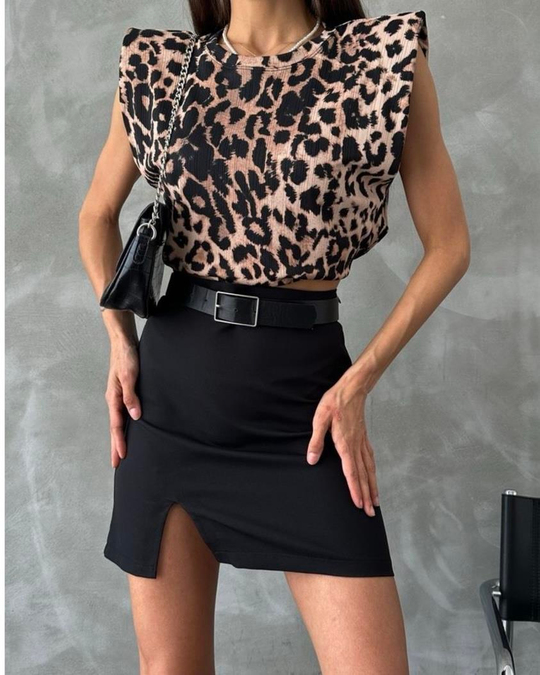 TSHİRTLeopar desenli vatkalı tshirt