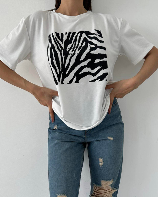 TSHİRTSiyah zebra motifli pamuklu tshirt