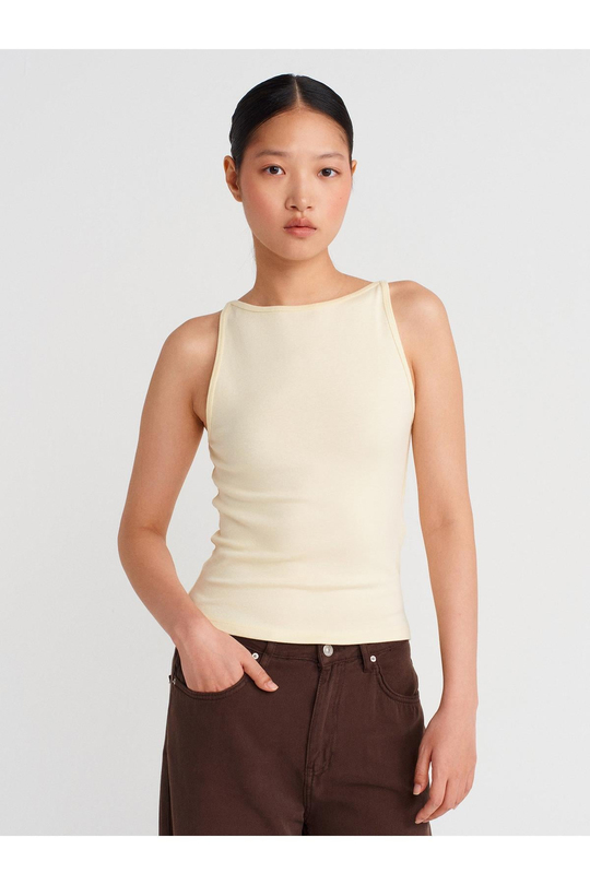 21048-halter-yaka-top-acik-sari-7b41-4.jpg
