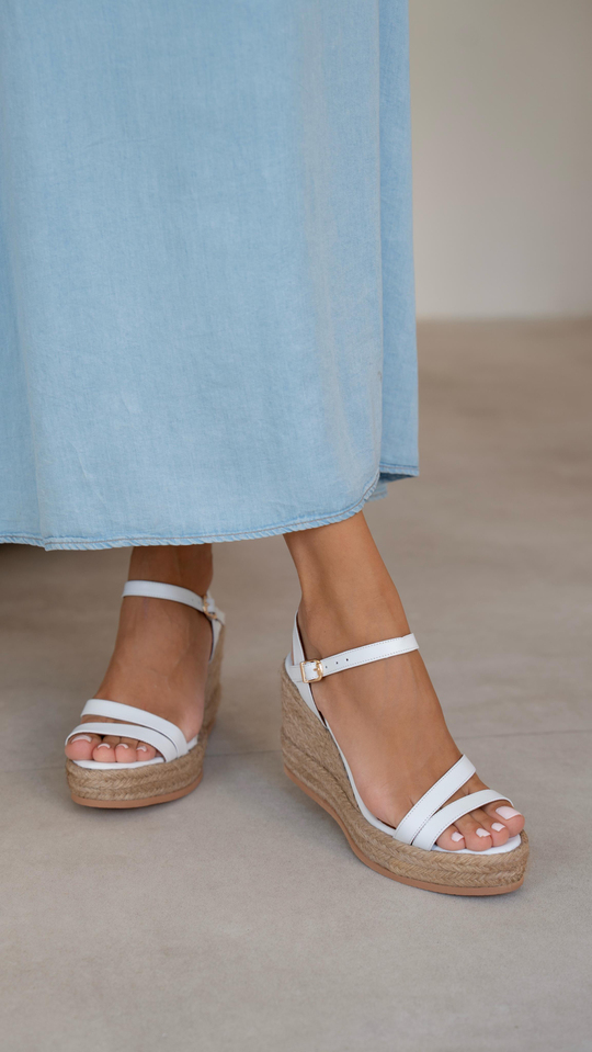 Milano Beyaz Hakiki Deri  Sandalet