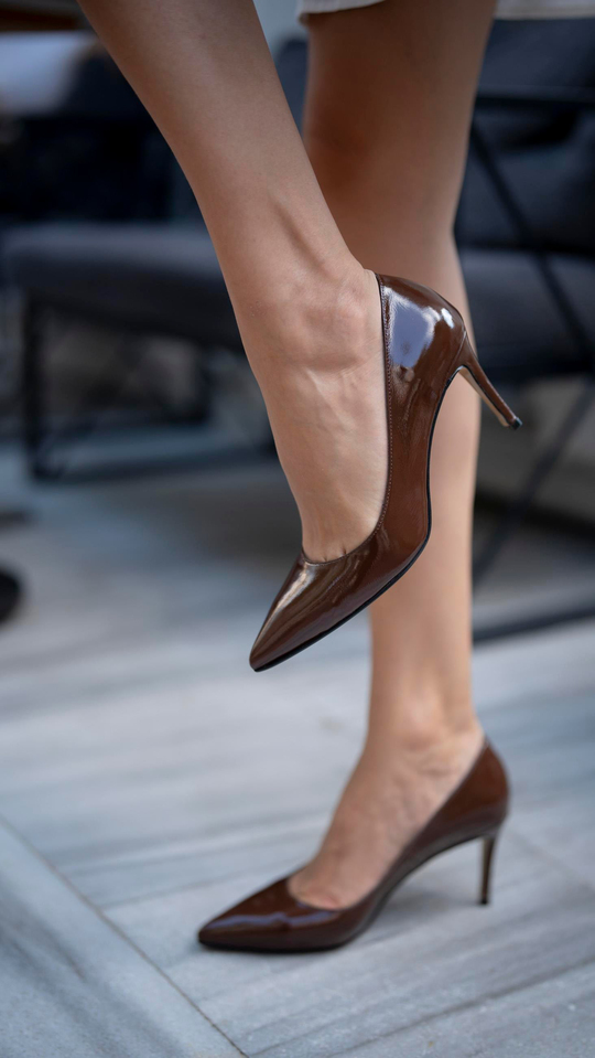 Paprica Kahve Rugan Hakiki Deri Kadın Stiletto
