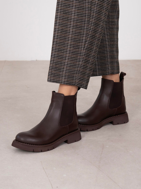 Polda Kahve Hakiki Deri Kadın Bot