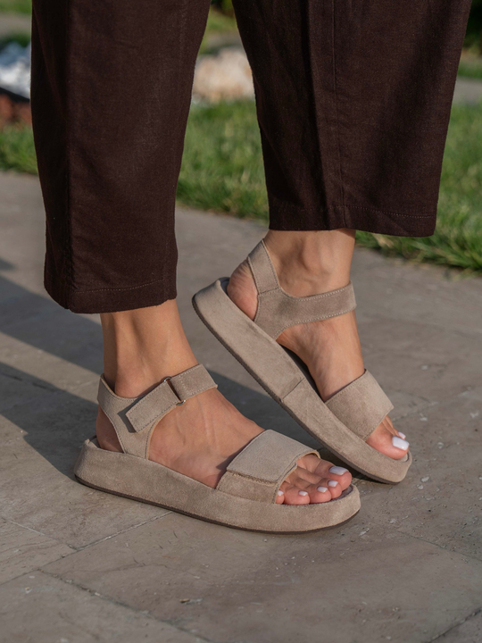 Sole Bej Süet Hakiki Deri Kadın Sandalet
