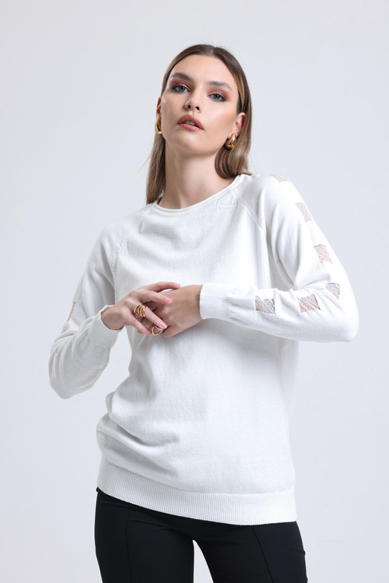 Wholesale Women White Glitter Garnished Crew Neck Knit Blouse