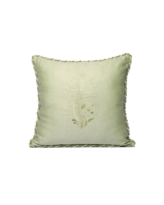 Kutnu Pillow