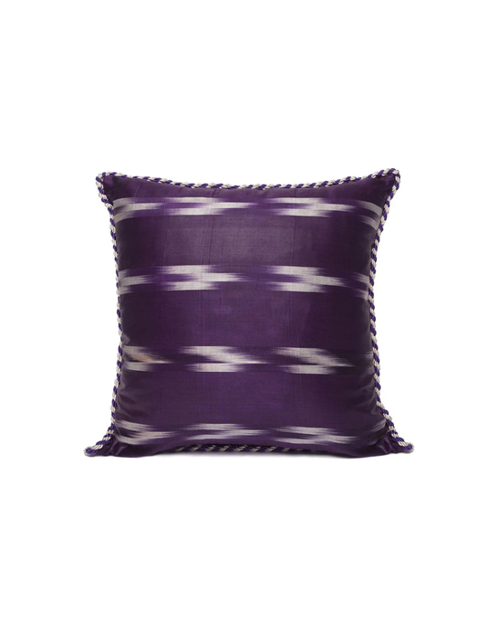 Kutnu Pillow