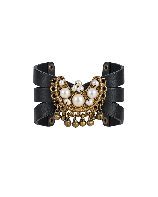 MJ Pearl Leather Spider Bracelet