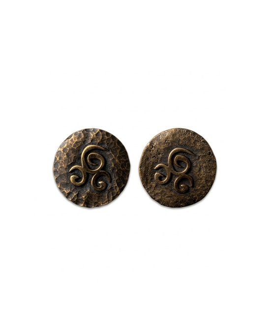 Treskilion Earrings