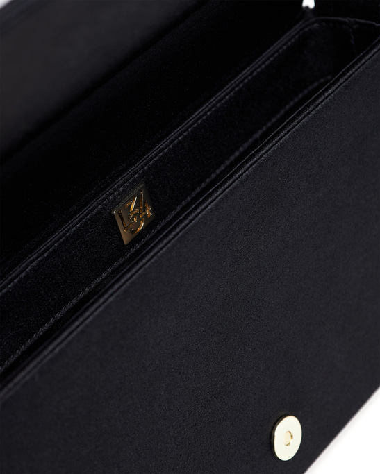 Chester Bag in Black