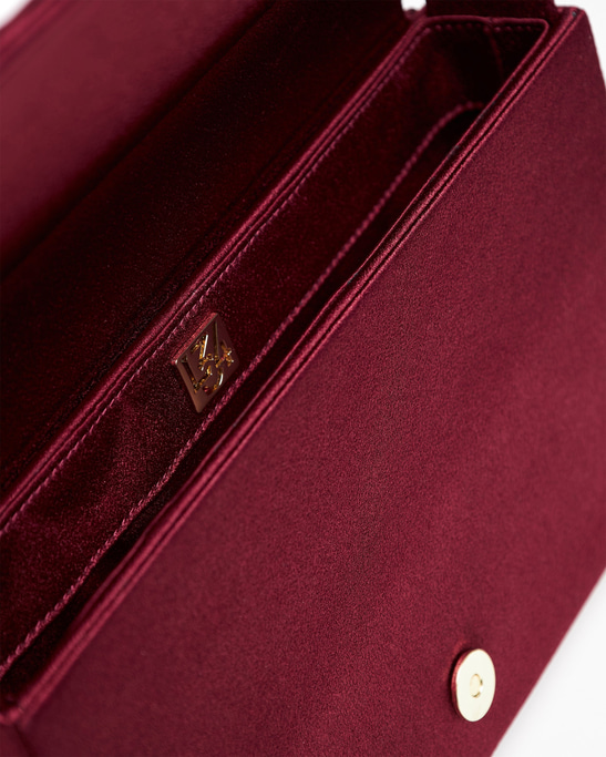 Chester Bag in Burgundy