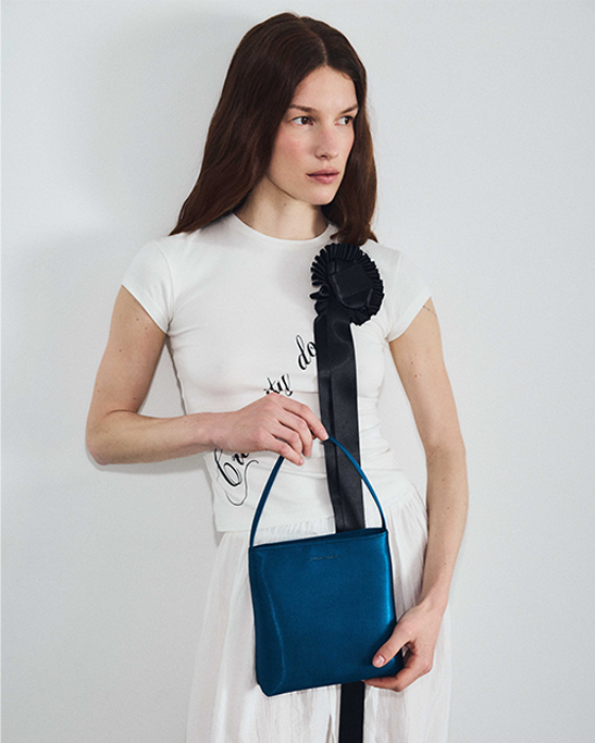 Eva Dark Blue