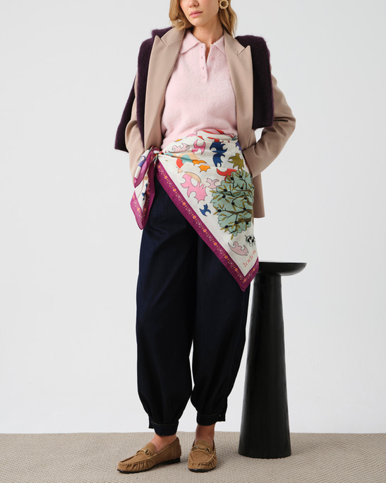 Human Factor Scarf – Aura