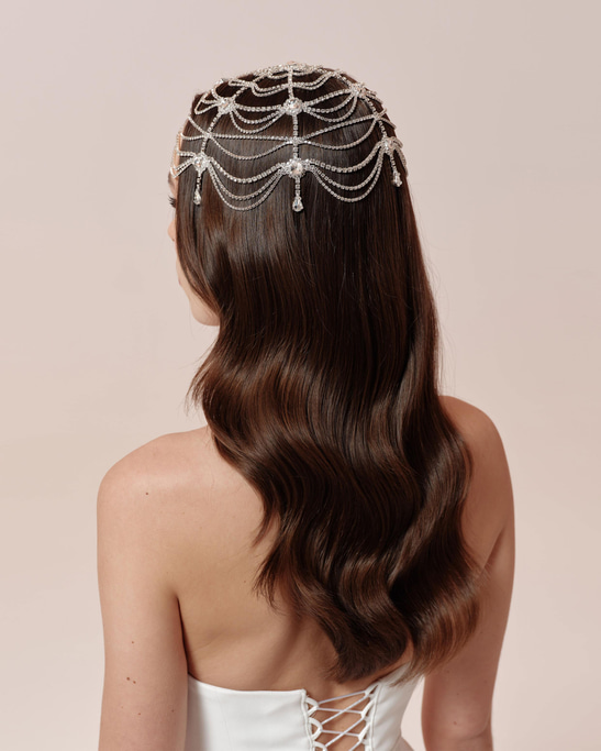 Inaya Bonnet in Silver