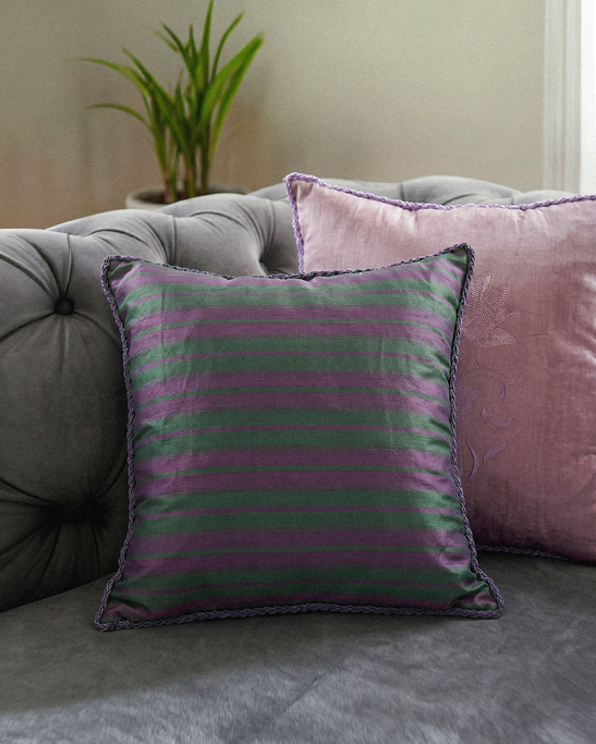 Kutnu Pillow