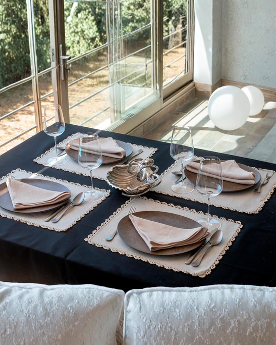 Lacewood Placemat Set