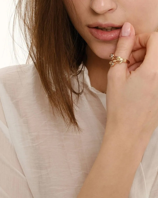 Liya Ring