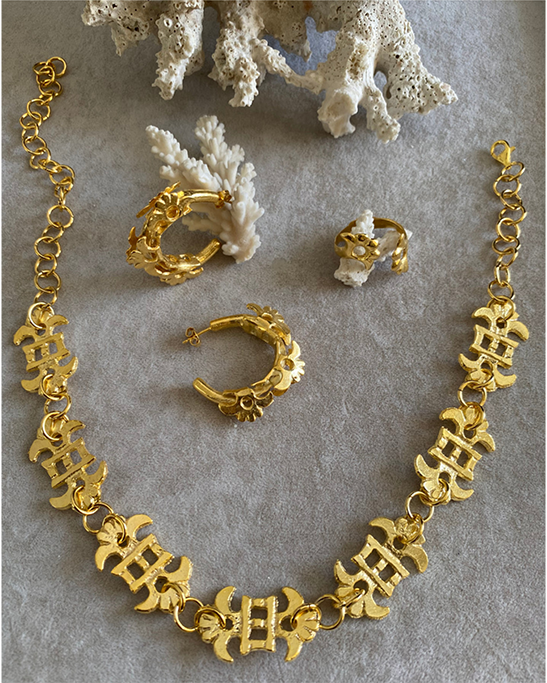 Okheia Bold Hoop Earrings