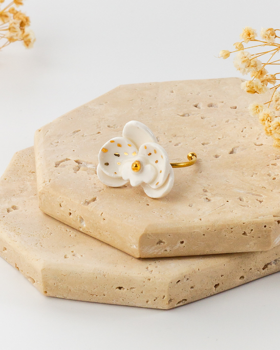Orchid Mini Porcelain Ring - White