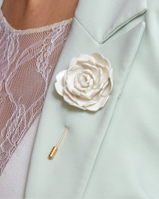 Rose Brooche - White