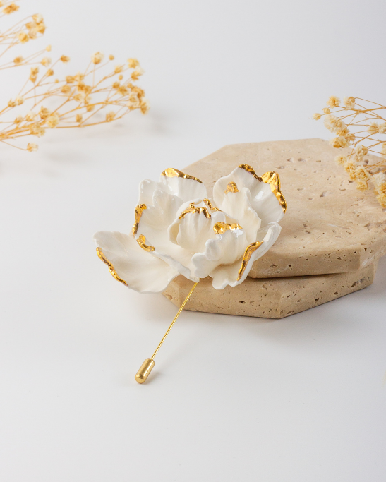 Tulip Brooche - White