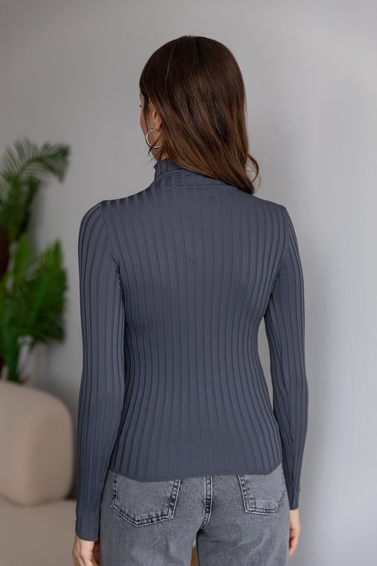 Gray Knitwear