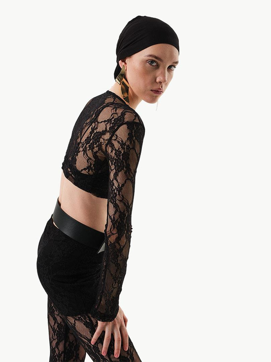 24SS109009 TW3-694 ESNEK DANTEL CROP TOP Kategorisiz Modelleri