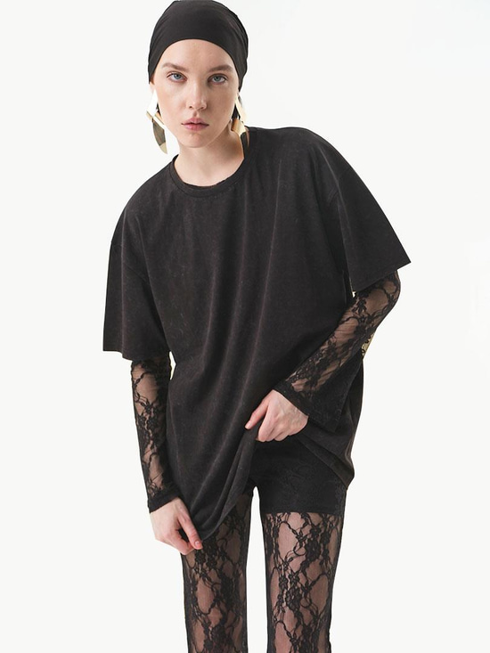 24SS114001 TW3-694 YIKAMA EFEKTLI OVERSIZE T-SHİRT Kategorisiz Modelleri