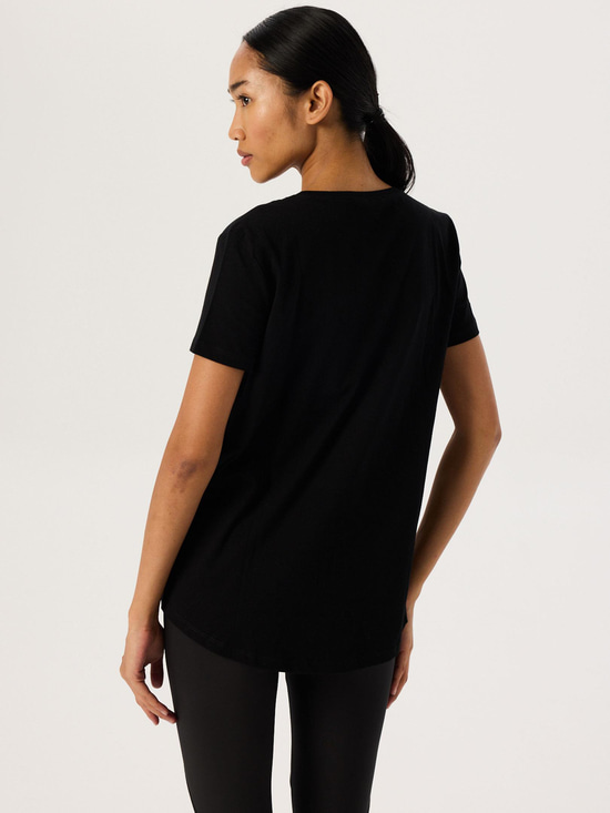 Bisiklet Yaka Arkası Uzun T-Shirt - Siyah T-shirt Modelleri