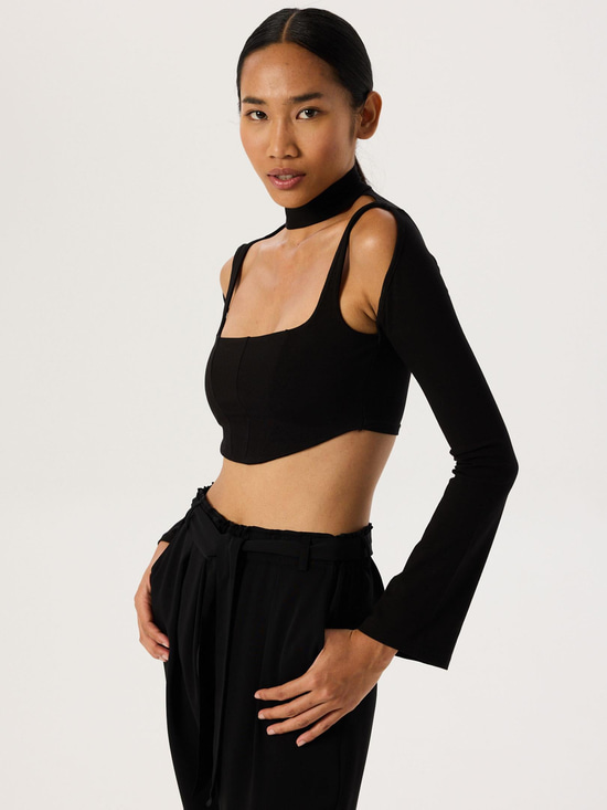 Cut Out Detaylı Bluz - Siyah Bluz Modelleri