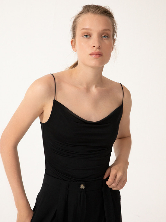DAHLIA İp Askılı Degaje Yaka Bodysuit - Siyah