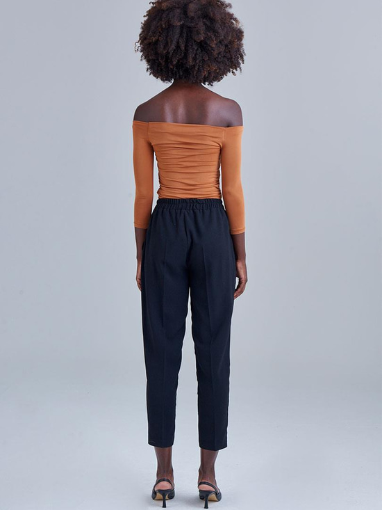 Kayık Yaka Body - Taba
